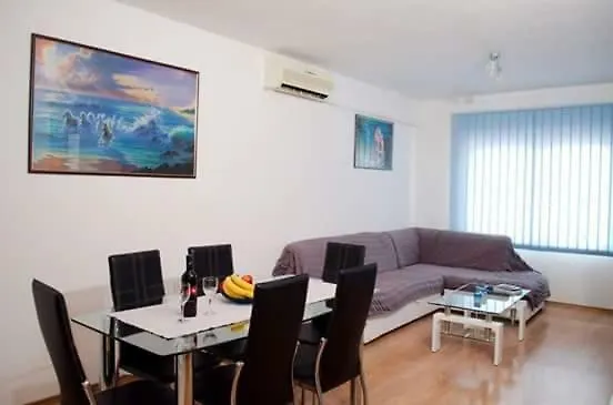 Apartment Sunset Trogir 0*,